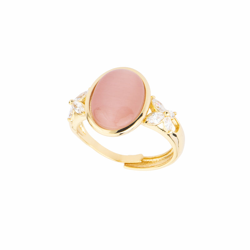 Anello gambo in brass dorato con top in cat eye ovale rosa e fiori di zirconi navette clear