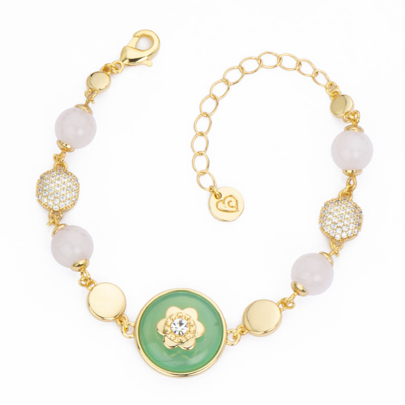 Bracciale elementi in brass dorato lisci e in pavè di zirconi con pietre in quarzo rosa e centrale a bottone in cristallo jelly apple - Misura Regolabile
