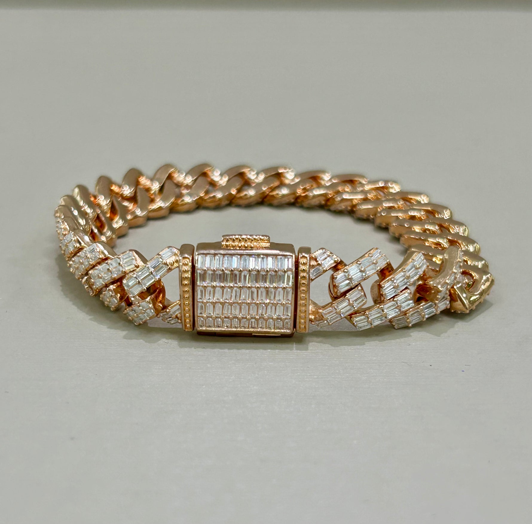 Bracciale in argento rosato 925% modello Cartier