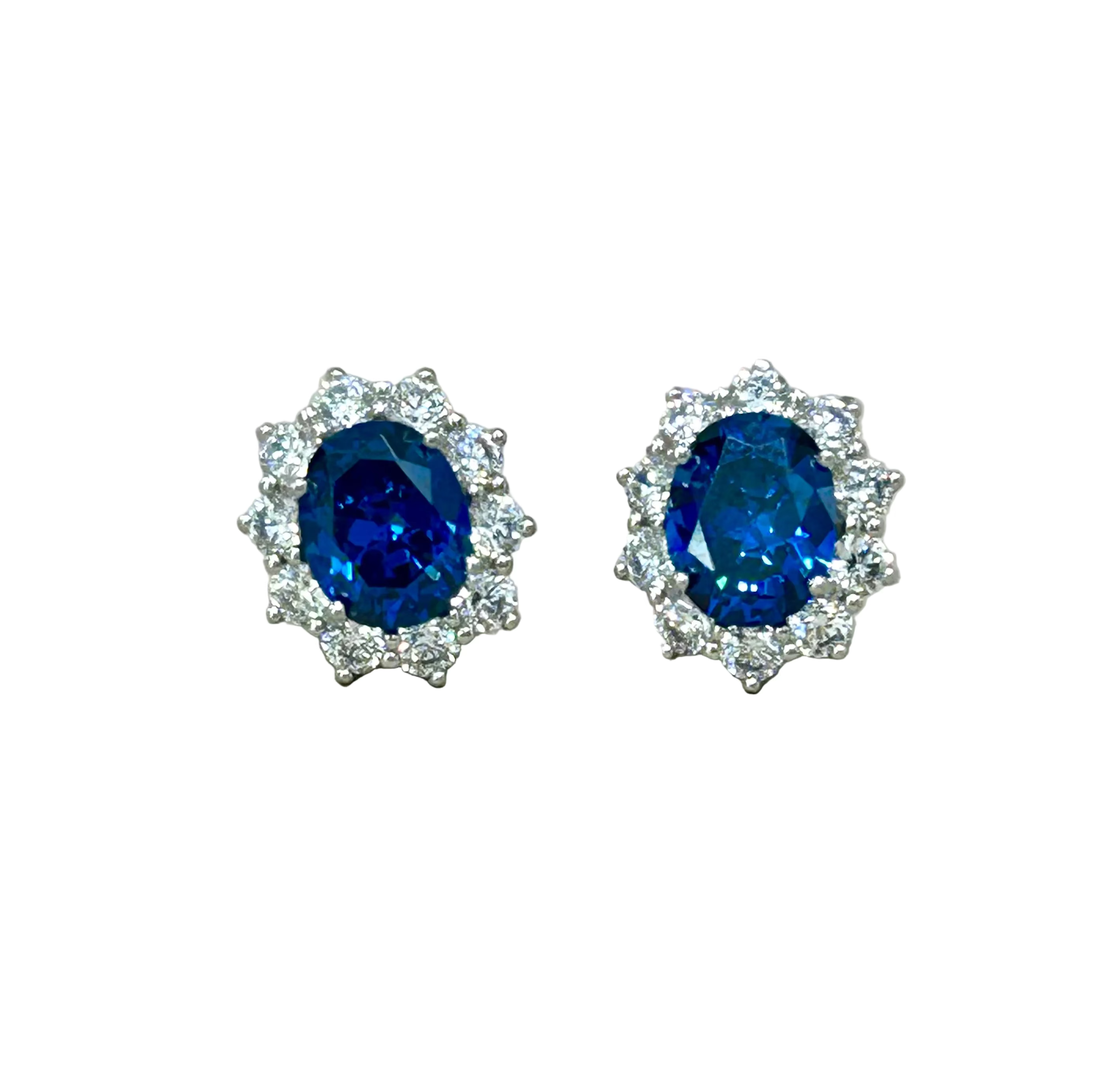 Orecchini in argento 925% con topazio blu e zaffiri bianchi