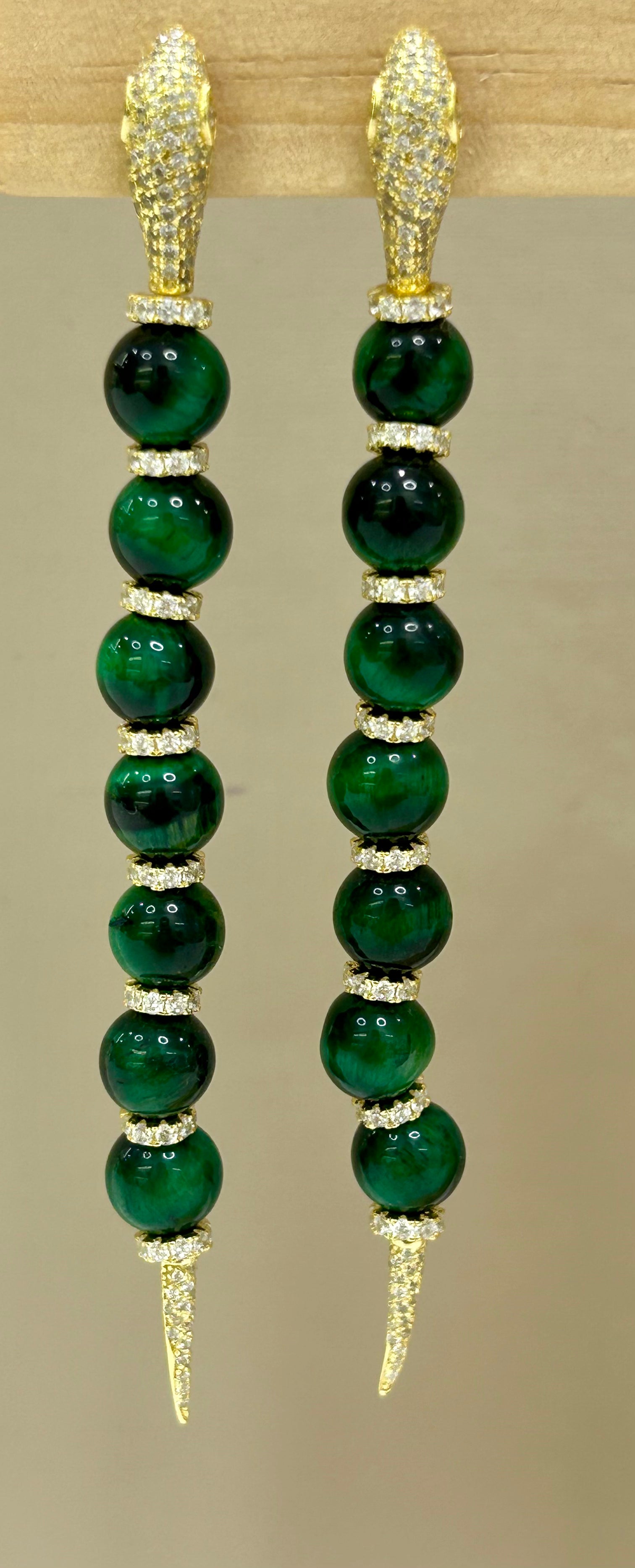Orecchini modello Cartier in argento 925% e Agata verde
