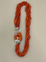 Collana torchon in corallo 7 fili e chiusura realizzata a mano in argento 925%