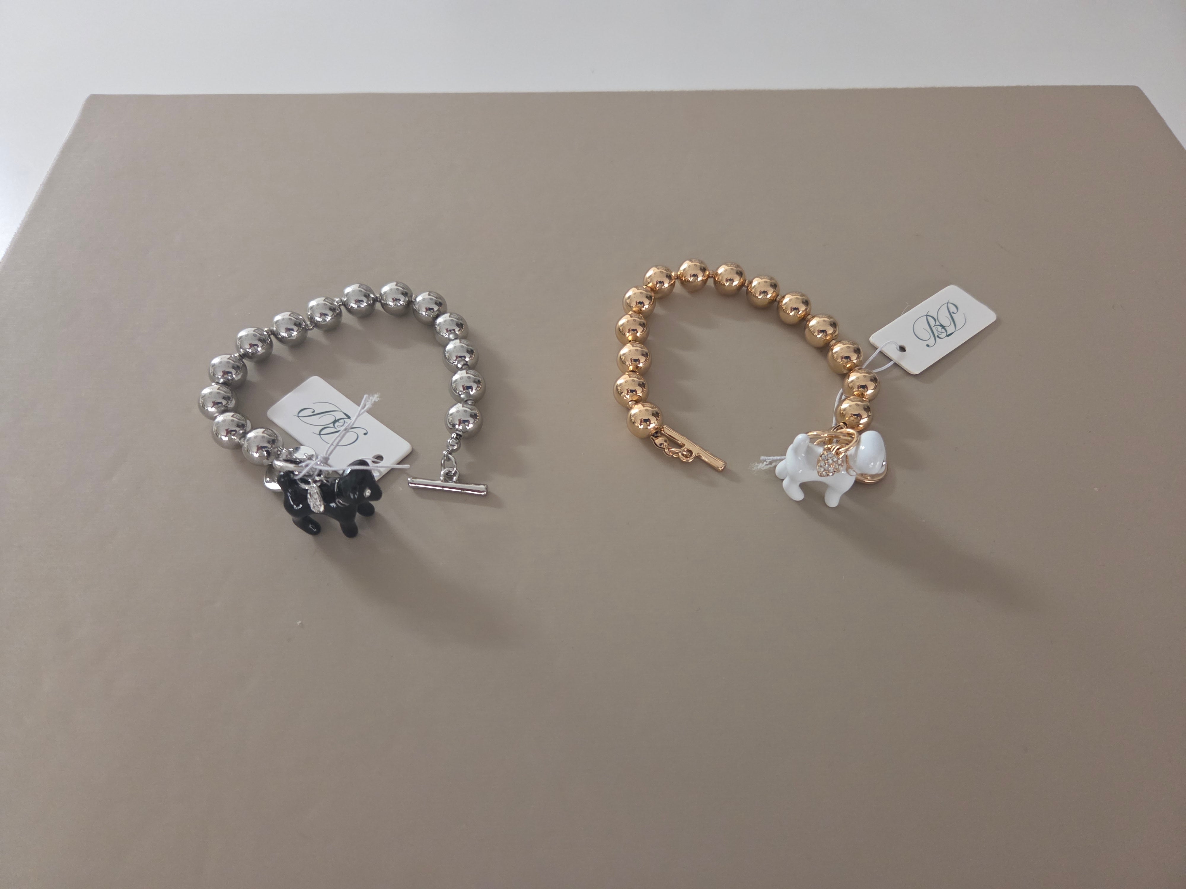 Bracciale  modello charms