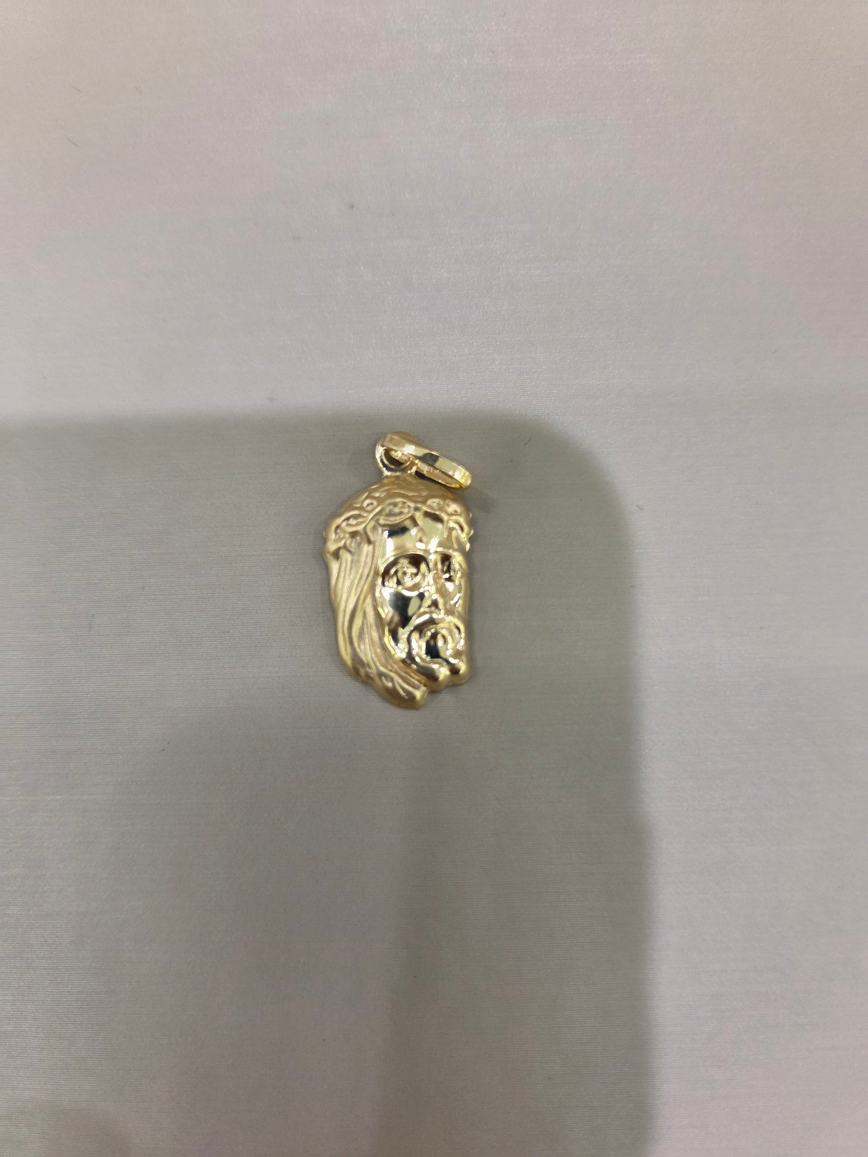 PENDENTE VOLTO DI CRISTO ORO 18KT