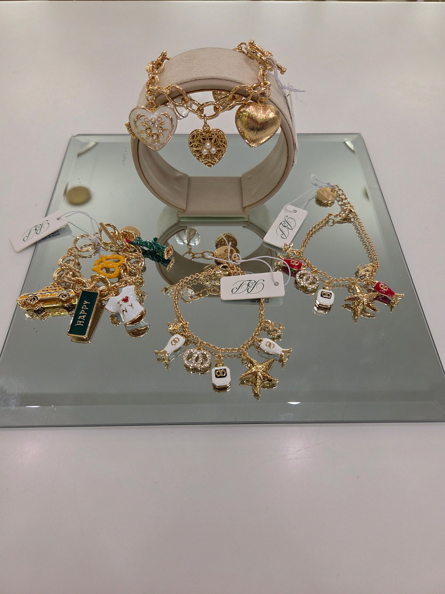 Bracciale  modello charms