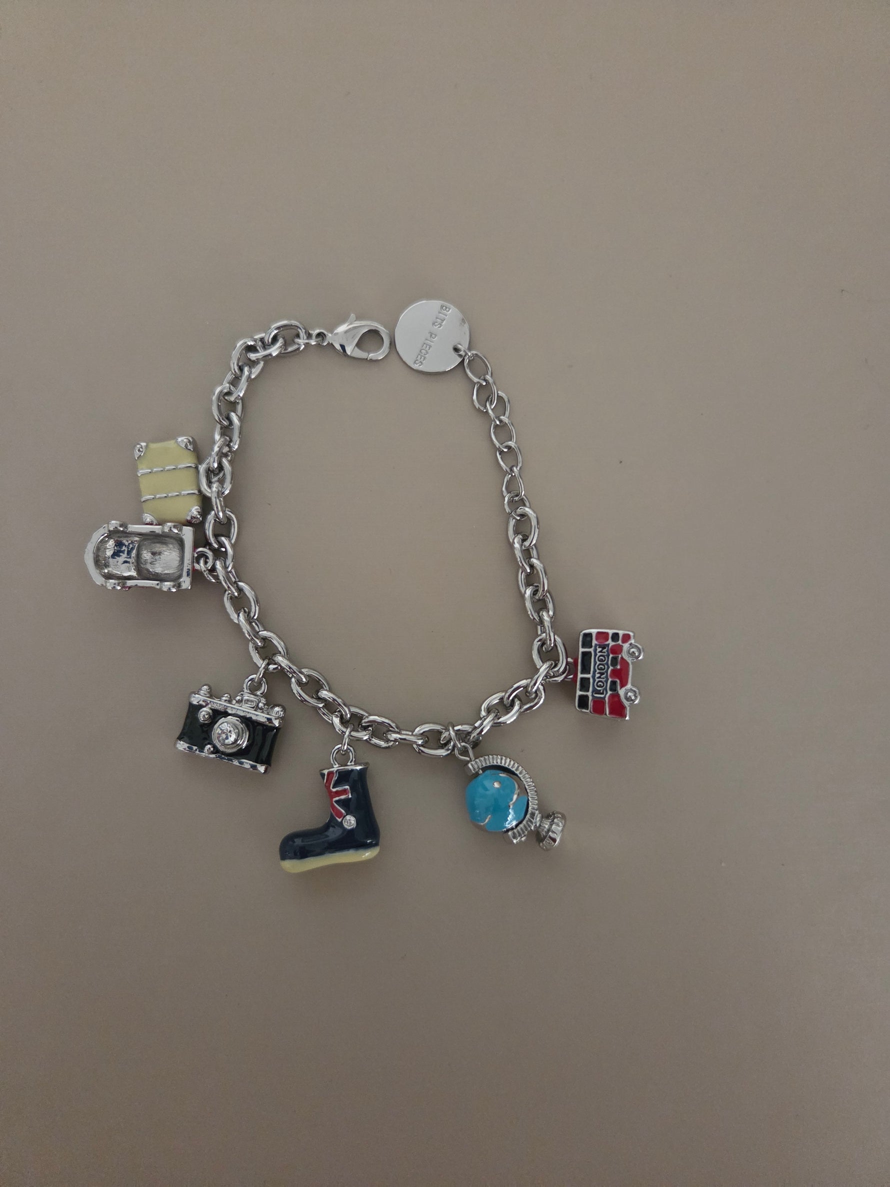 Bracciale  modello charms