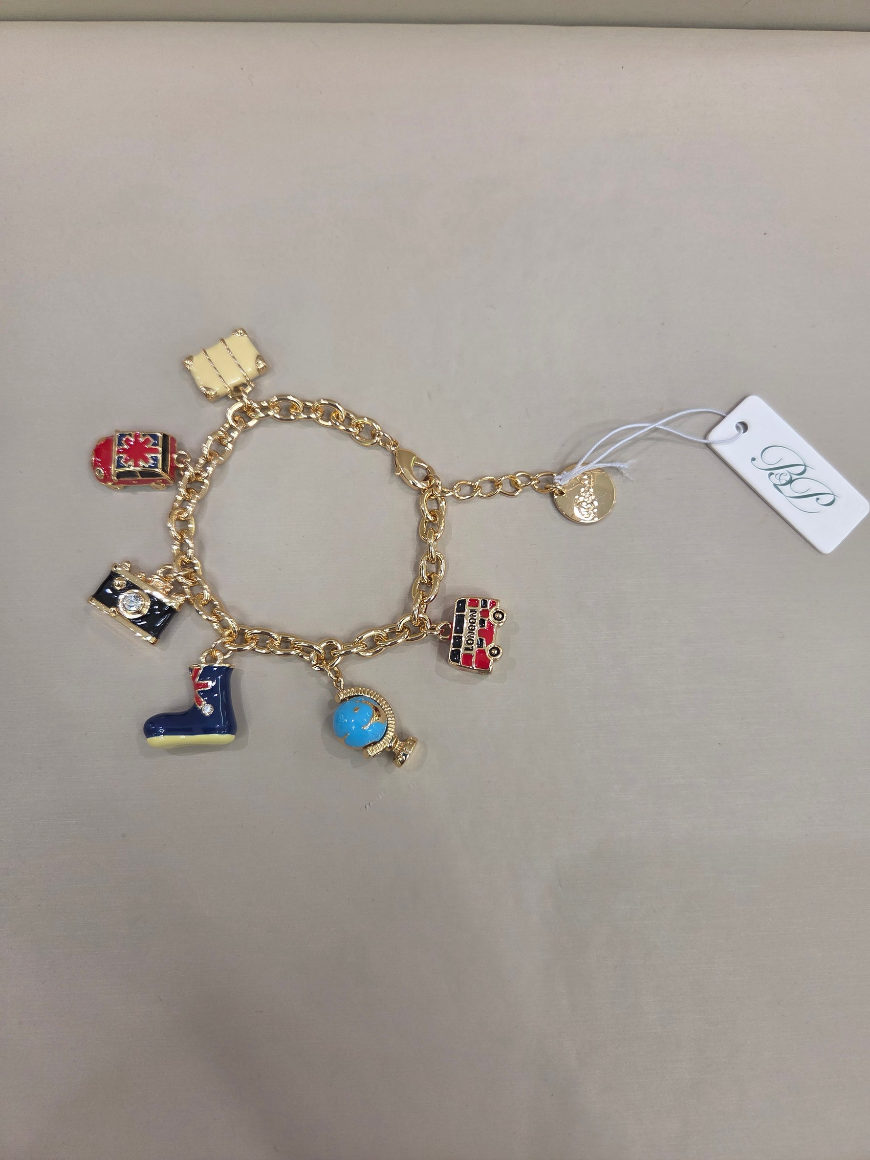 Bracciale  modello charms